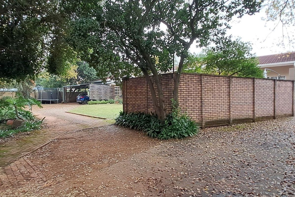 House For Sale in Lynnwood Glen, Pretoria - Photo 2
