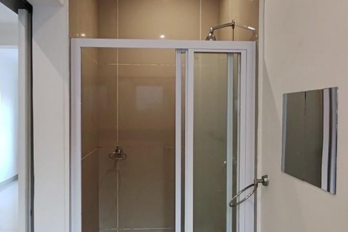Elegant Studio Apartment in Bergvliet Vistas - Photo 4