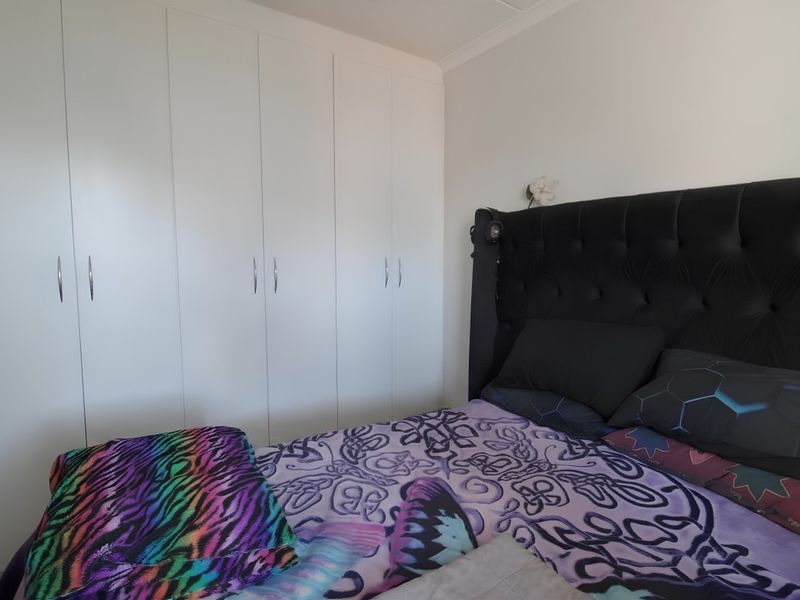 Apartment For Sale in Buh Rein Estate, Kraaifontein - Photo 6