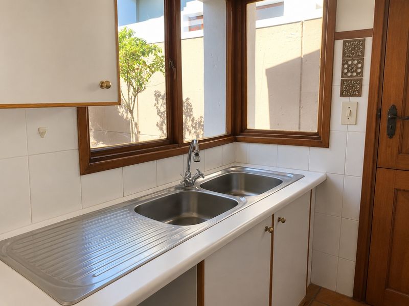 House To Rent in Monument Park, Pretoria in sought after Security Complex - Photo 8