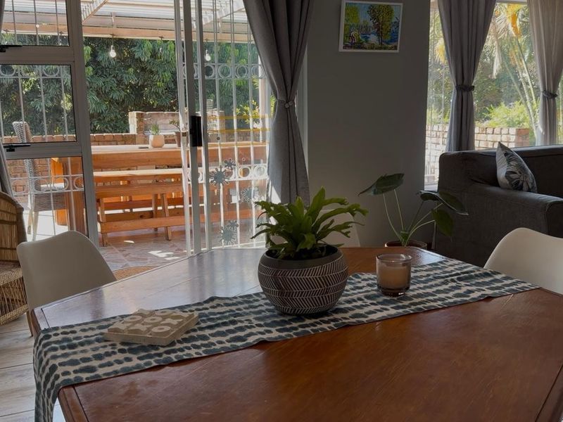 Modern Family Living in Prestigious Arbor Park, Tzaneen - Photo 5