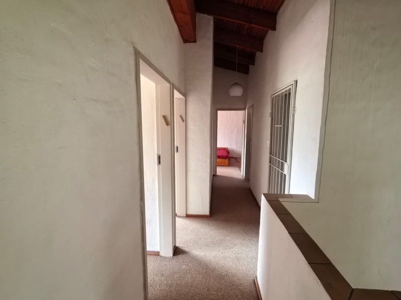 Two river front 3 bedroom units for sale in a share block. - Photo 9