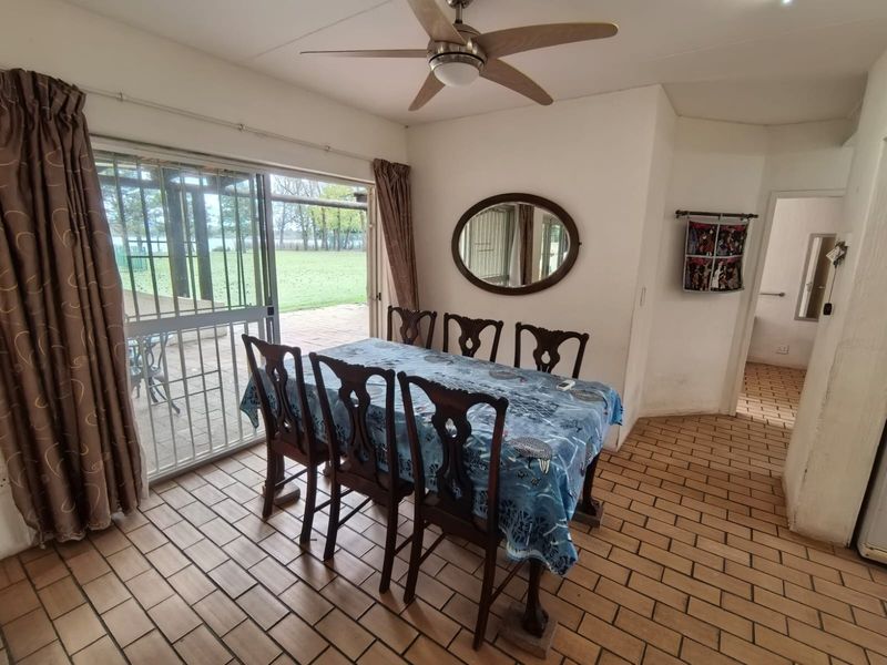 Two river front 3 bedroom units for sale in a share block. - Photo 9