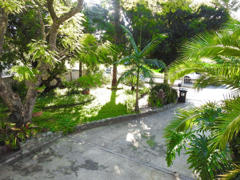 6 bedroom Gem For Sale in Denneburg, Paarl - Photo 4