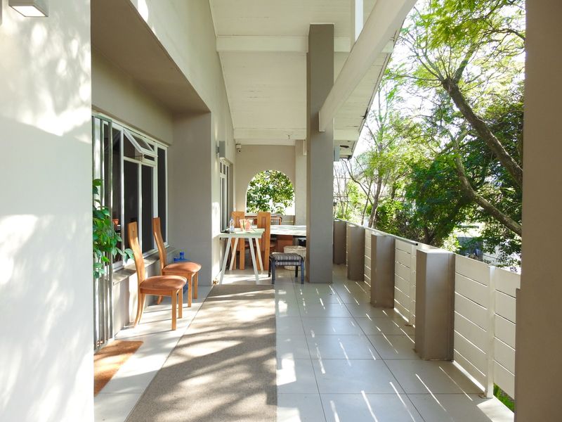 6 bedroom Gem For Sale in Denneburg, Paarl - Photo 6