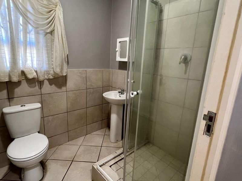 3 Bedroom House to Rent in Southern Gateway - Photo 5