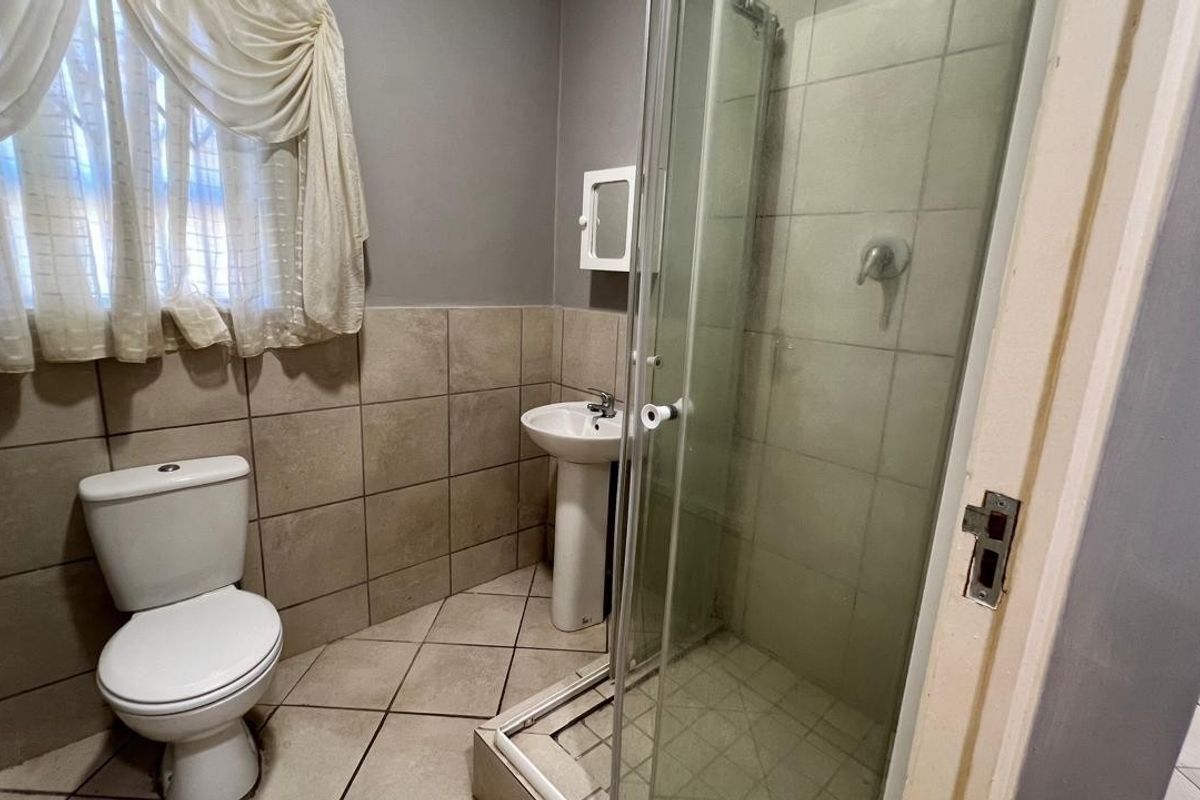 3 Bedroom House to Rent in Southern Gateway - Photo 5