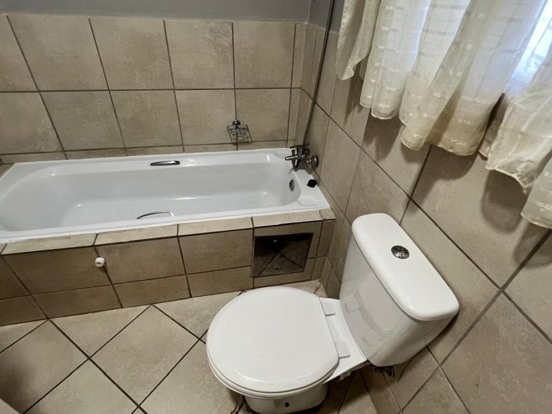 3 Bedroom House to Rent in Southern Gateway - Photo 4