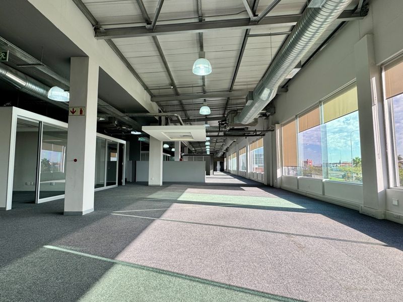 Prime Located 3,200m2 Office Space To Let in Northgate Park, Paarden Eiland | Cape Town - Photo 8