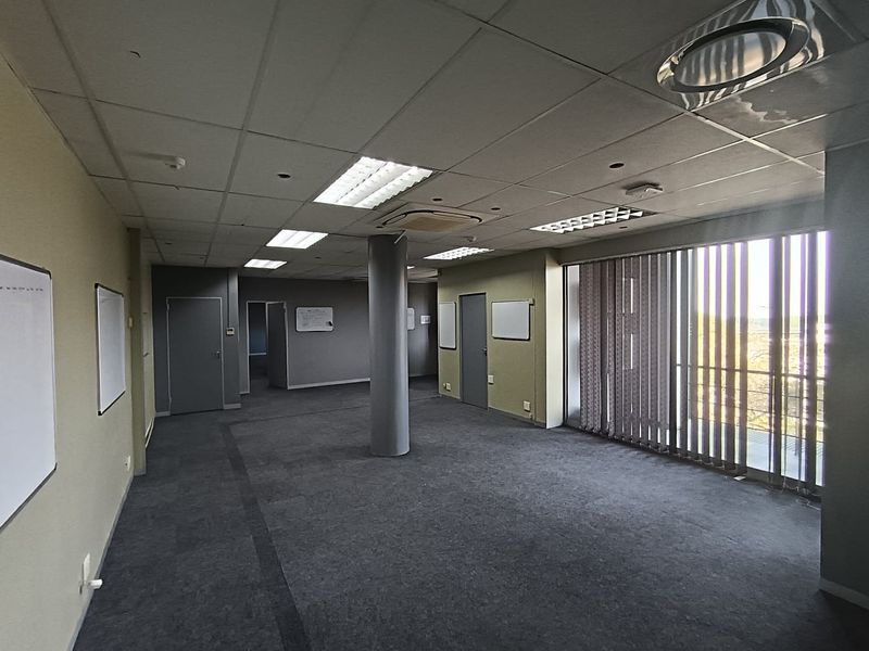 Office To Rent in Umhlanga, KwaZulu Natal - Photo 2