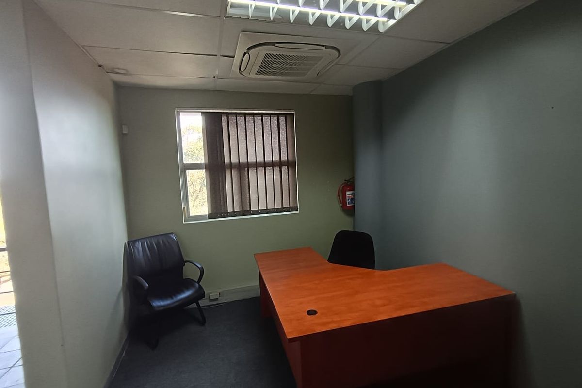 Office To Rent in Umhlanga, KwaZulu Natal - Photo 5