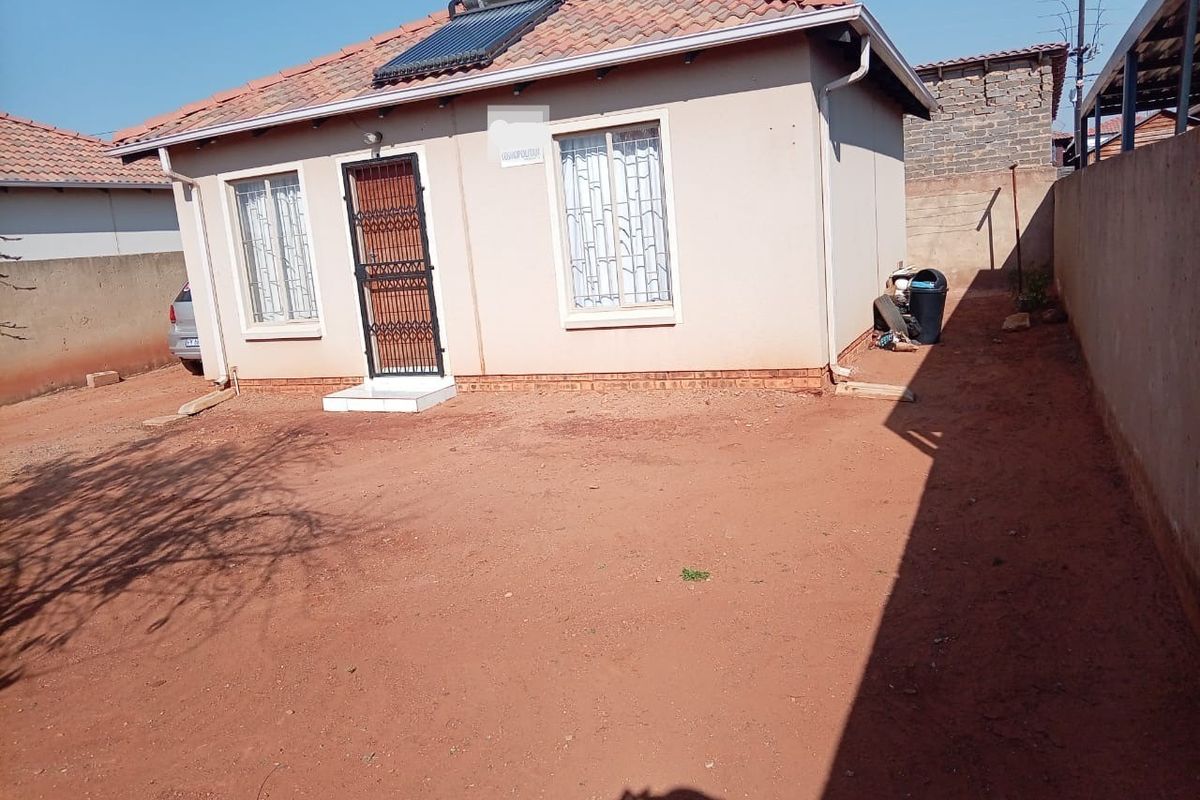 2 Bedroom house For Sale in Gemvalley, Mahube - Photo 3