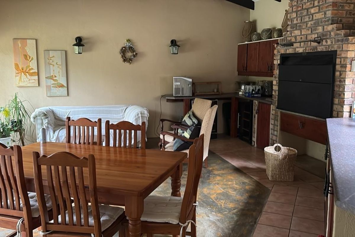 House For Sale in White River Central White River Mpumalanga - Photo 5