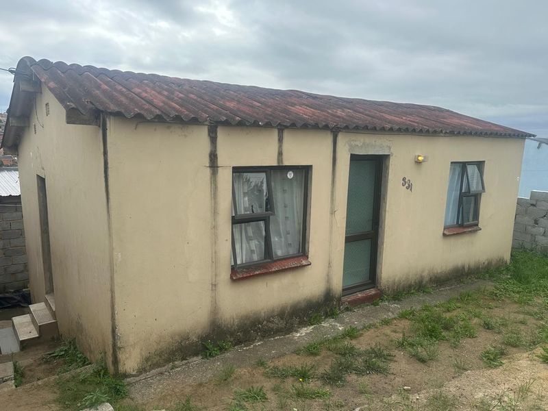 House For Sale in Mdantsane, East London - Photo 2
