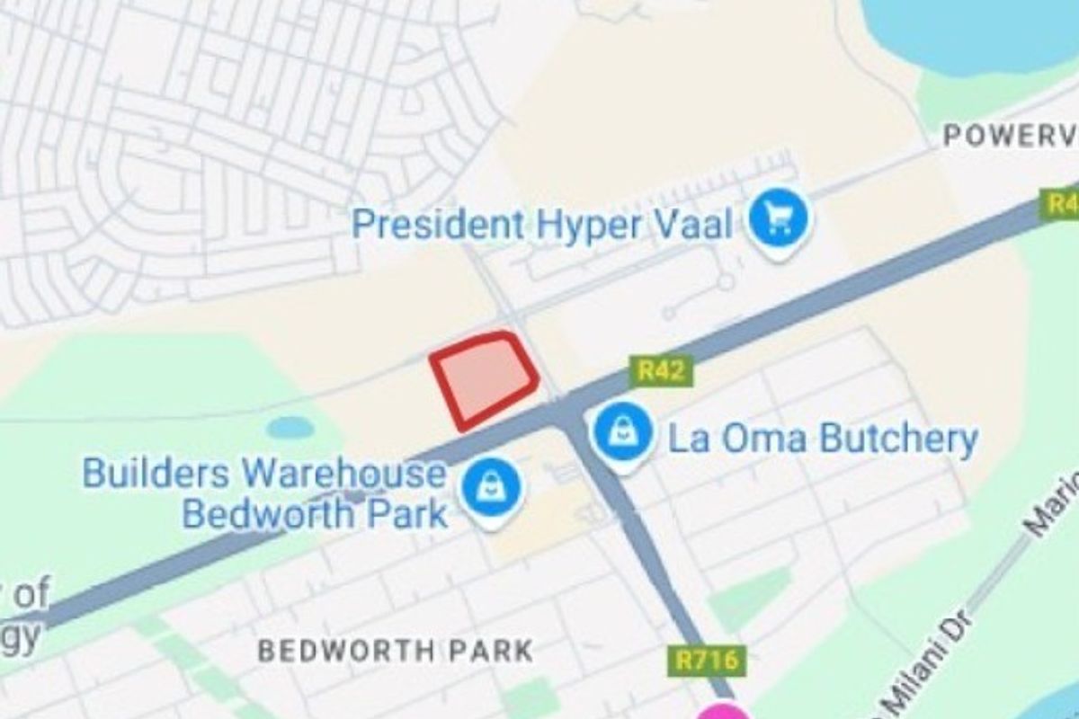 A map view highlighting the location of the vacant residential land parcel in relation to local landmarks and major roads.