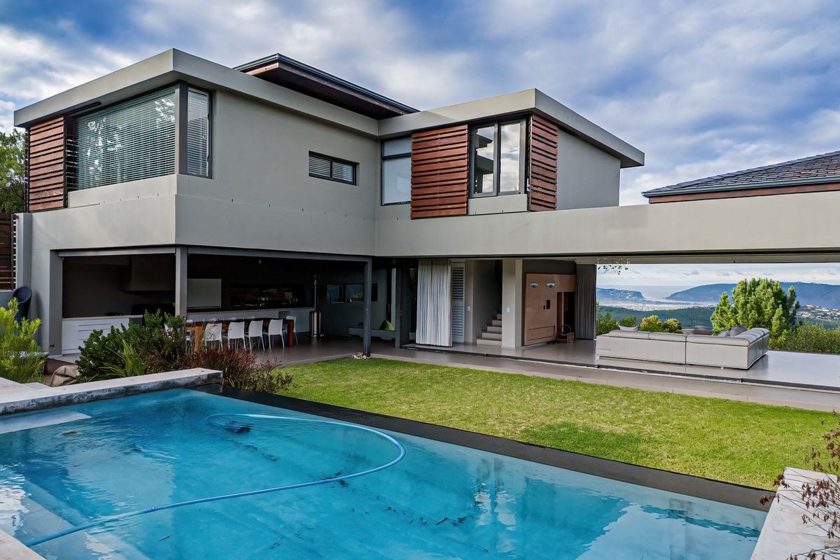 An Exceptional Contemporary Home in Prestigious Simola - Photo 3