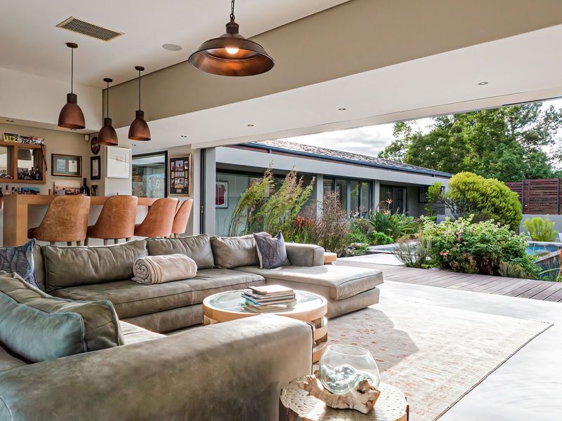 An Exceptional Contemporary Home in Prestigious Simola - Photo 8