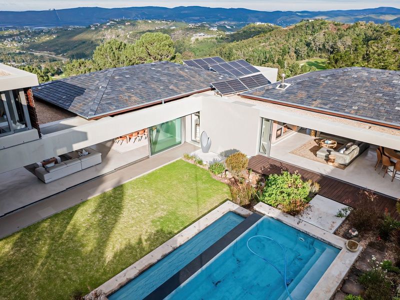 An Exceptional Contemporary Home in Prestigious Simola - Photo 4