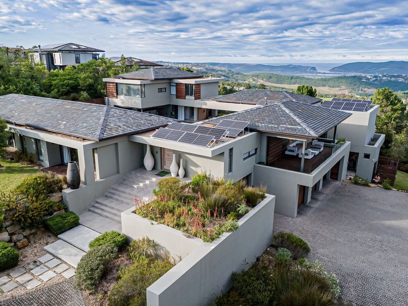 An Exceptional Contemporary Home in Prestigious Simola - Photo 2