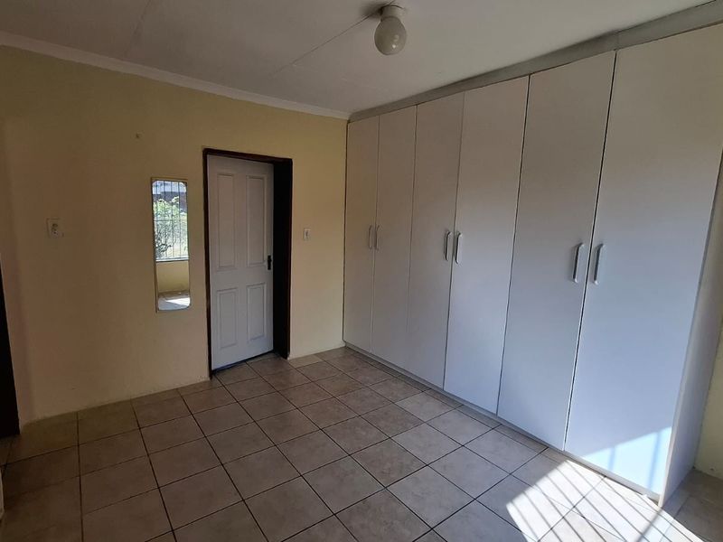 Cottage To Rent in President Park, Midrand - Photo 7