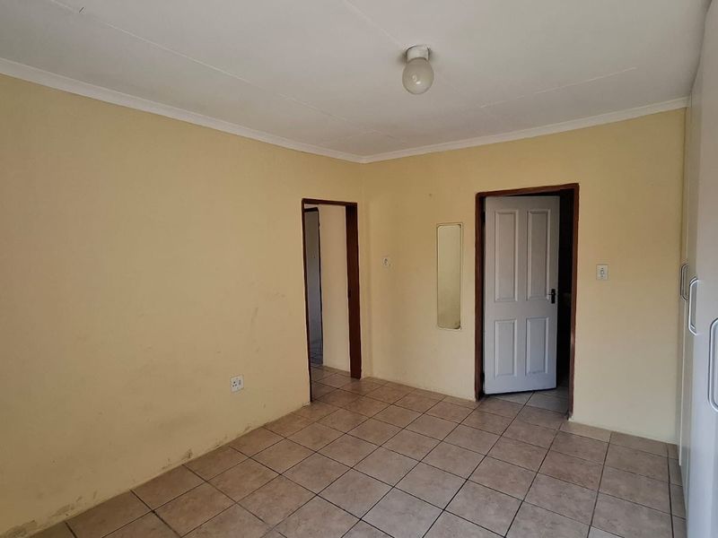 Cottage To Rent in President Park, Midrand - Photo 8