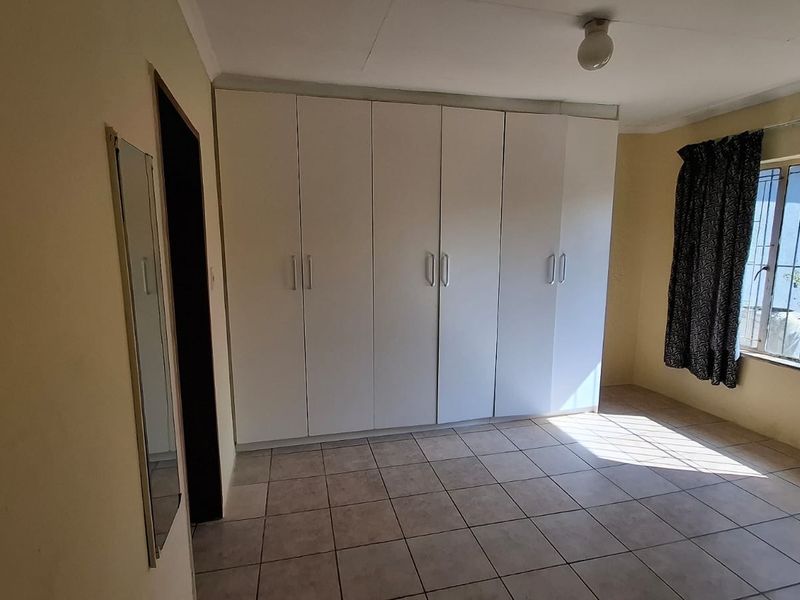 Cottage To Rent in President Park, Midrand - Photo 6