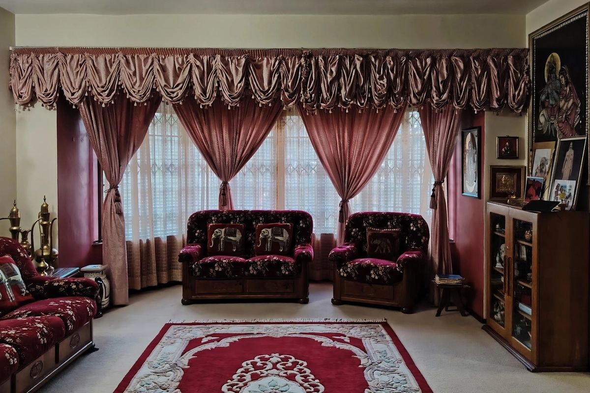 Deceptively magnificent 4 bedroom home - Photo 5