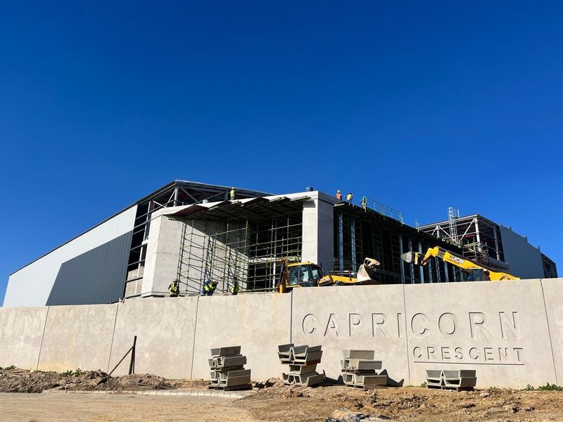 4,490m2 Warehouse, Office TO LET | Capricorn Crest Park | Brackenfell - Photo 1