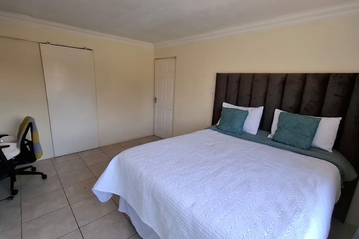 Apartment To Rent in President Park, Midrand - Photo 5