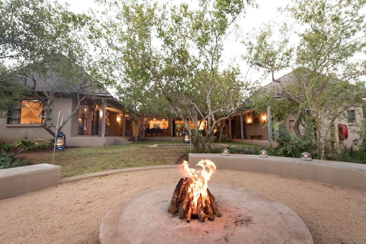 Furnished Lodge-style home to rent in Wildlife Estate - Photo 2