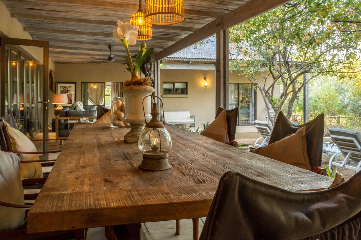 Furnished Lodge-style home to rent in Wildlife Estate - Photo 5