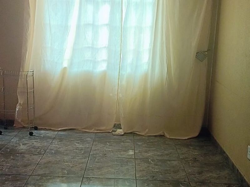 Fabulous Family House For Sale in The Orchards, Akasia - Photo 4