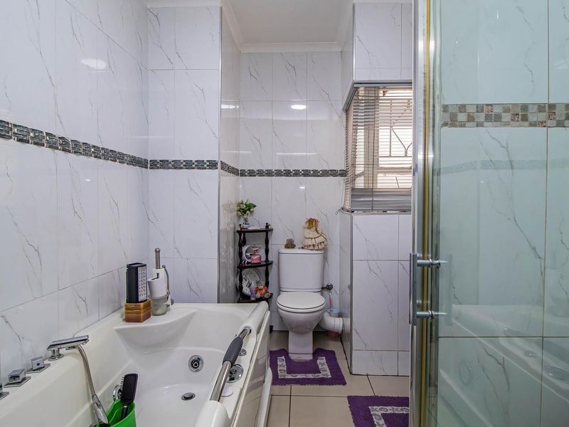 Apartment For Sale in Benoni Central, Benoni - Photo 5