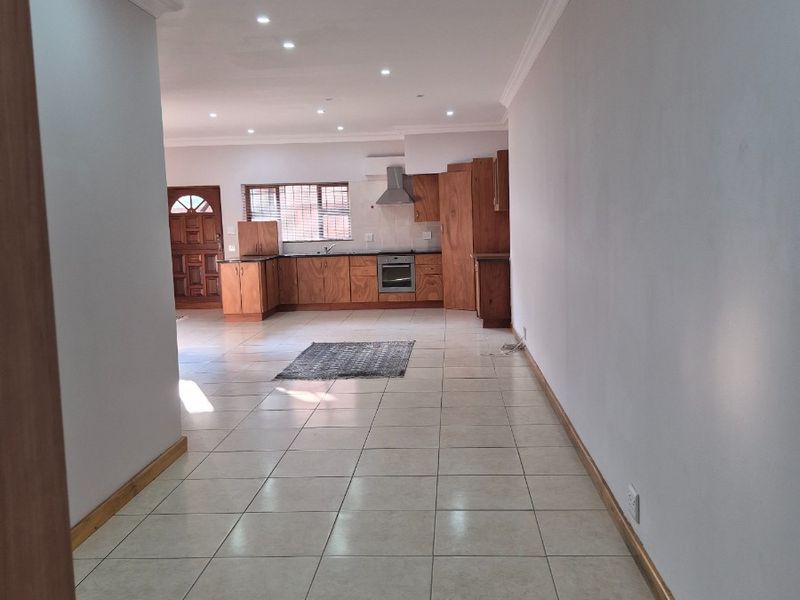 Flat to Rent Central Hillcrest - Photo 8