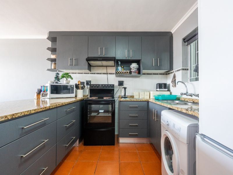 Convenient, Low-Maintenance Coastal Living - Photo 10