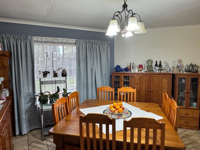 4 Bedroom Single Story House to Rent in Little Falls - Photo 4