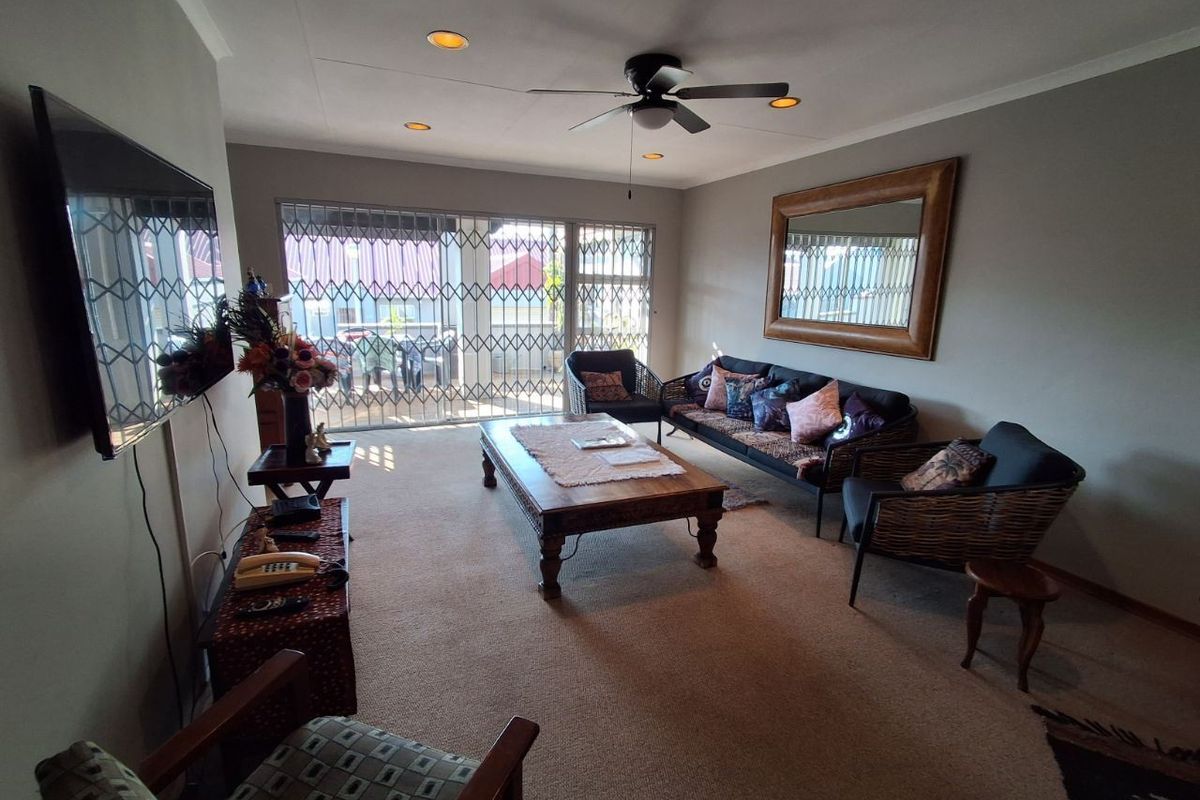 Retirement Townhouse For Sale in Terenure, Kempton Park - Photo 5