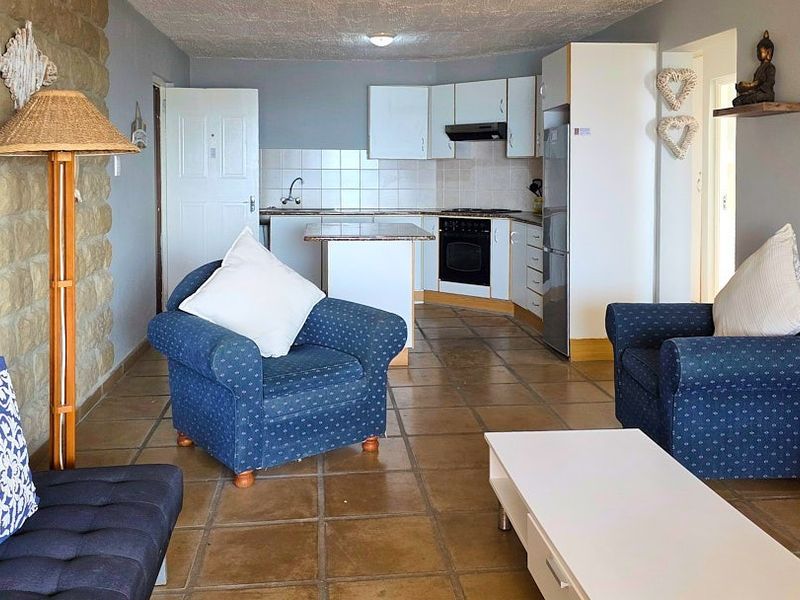 3 Bedroom Beach Bliss, Amazing Ocean Views - Photo 3