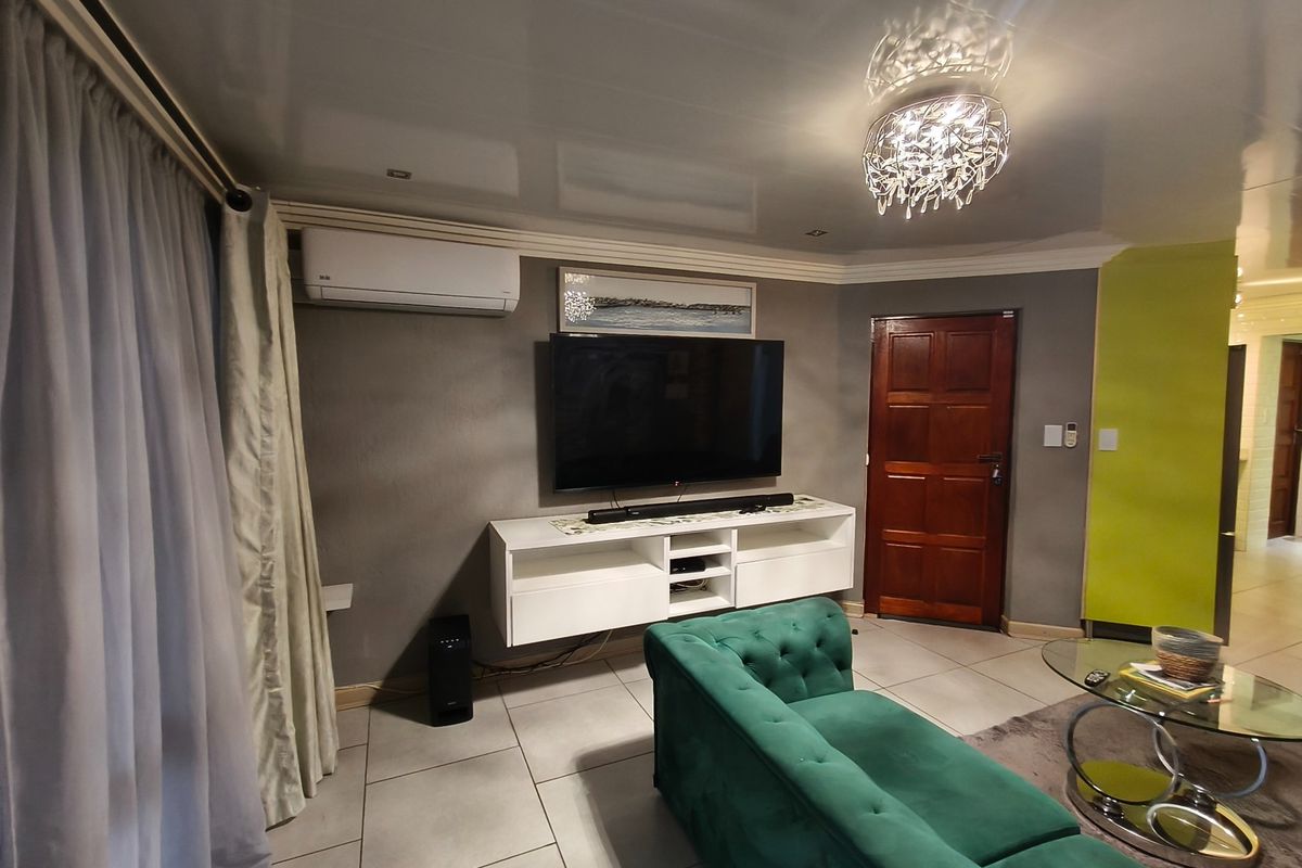 Apartment For Sale in West Acres Ext 50, West Acres, Nelspruit - Photo 5