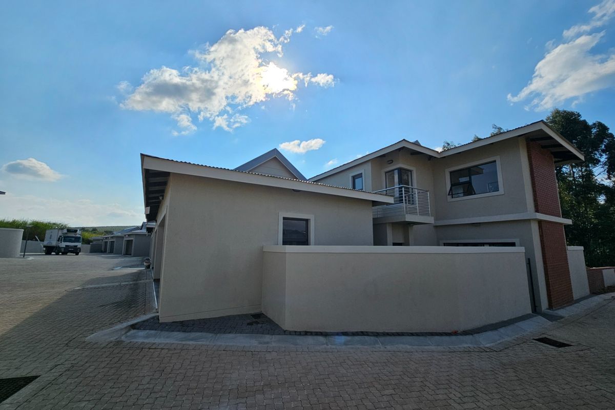 House To Rent in Fairlands Estate White River Mpumalanga - Photo 3