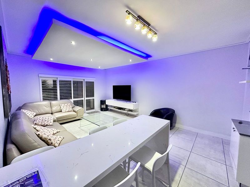 Classic Series 2-Bed, 2-Bath Penthouse Apartment To Rent in The Polofields, Waterfall, Midrand - Photo 6