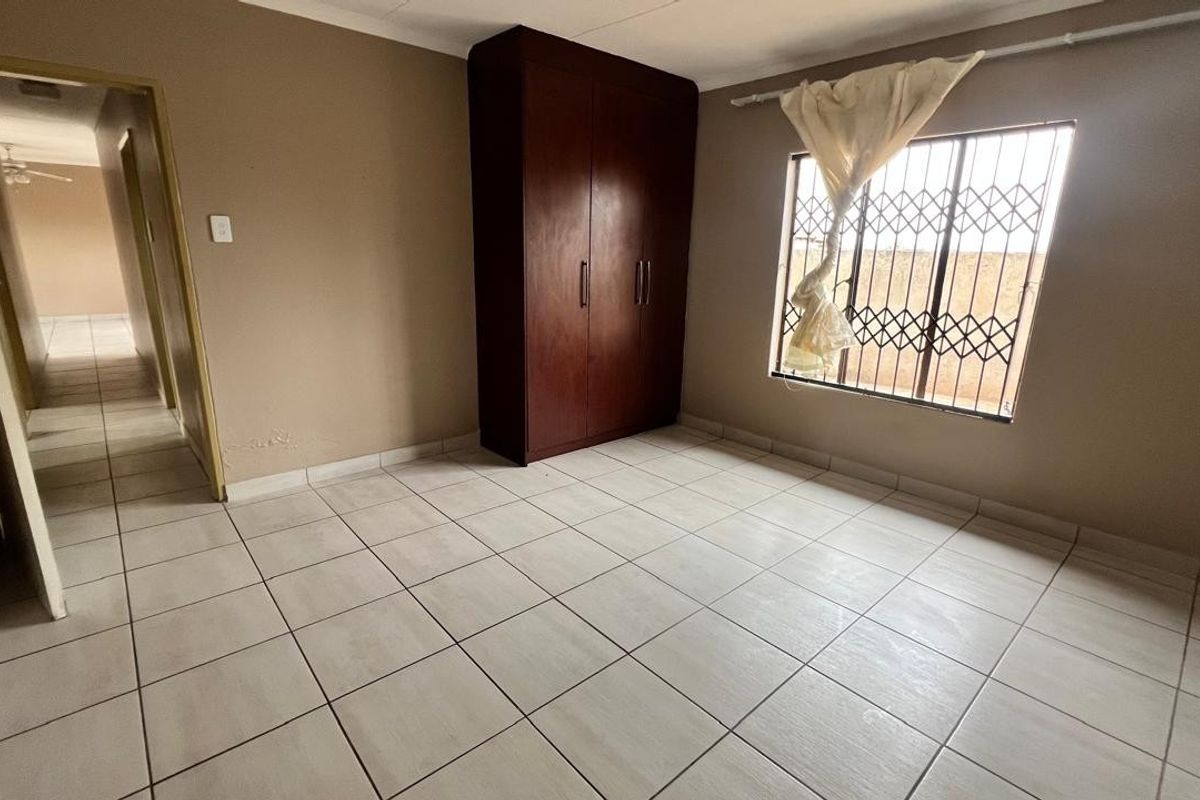 3 Bedroom House in Ivydale AH - Photo 4