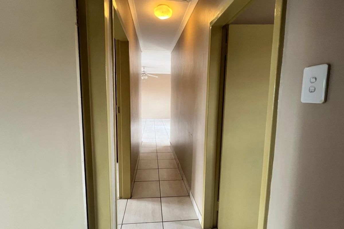 3 Bedroom House in Ivydale AH - Photo 3