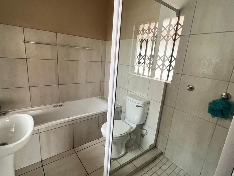 3 Bedroom House in Ivydale AH - Photo 10