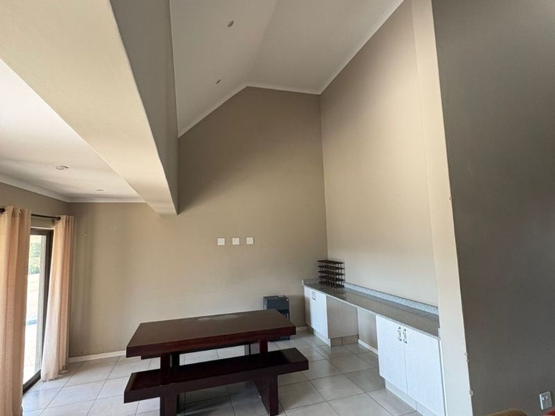 House For Sale in Vulintaba Country Estate, Newcastle, KwaZulu Natal - Photo 9