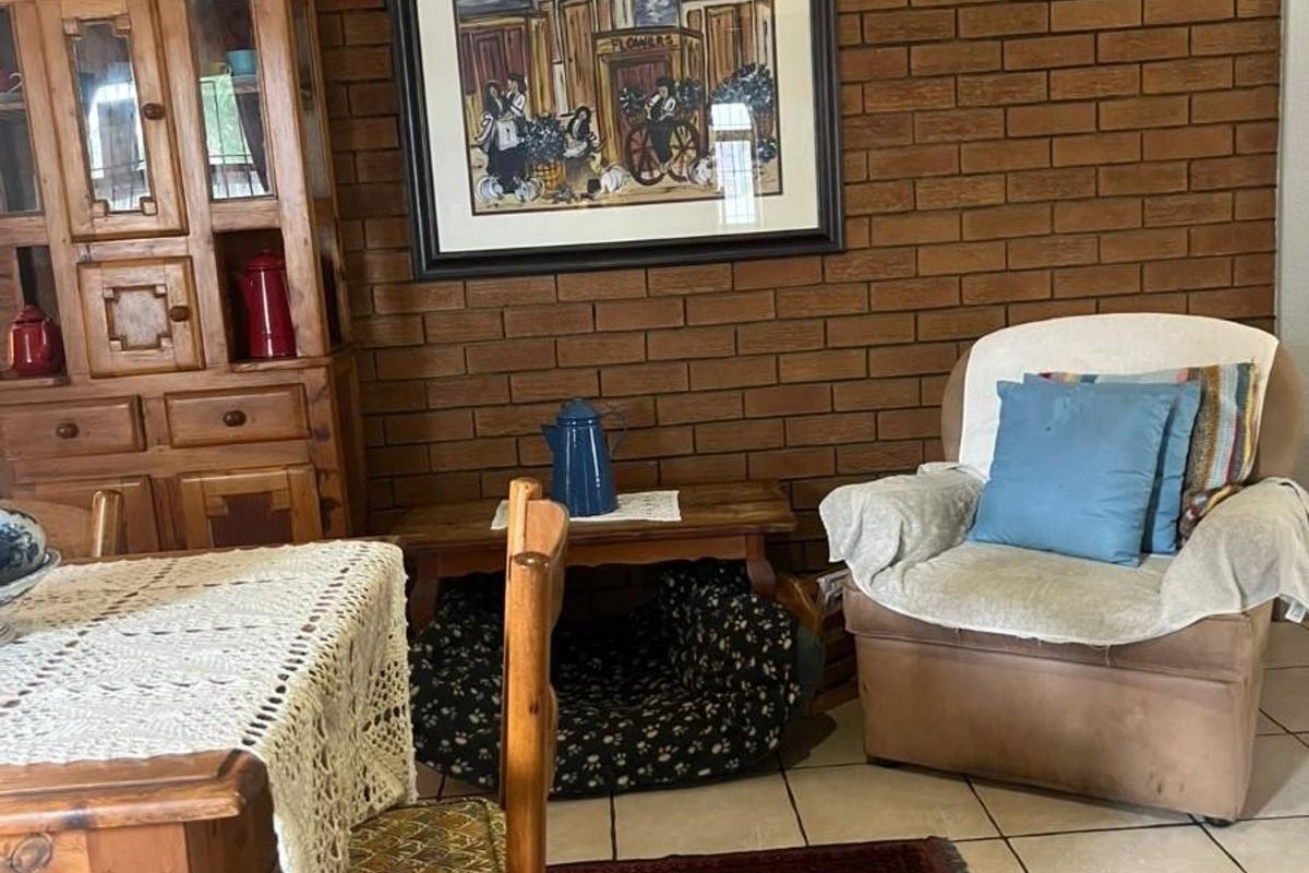 House For Sale in Protea Heights, Brackenfell - Photo 5