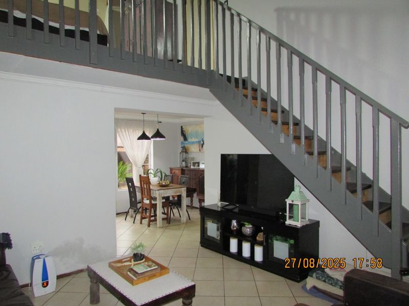 Townhouse For Sale in Bester, Bronkhorstspruit - Photo 7