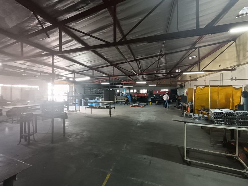 Warehouse For Sale in Umgeni Park, Durban North, KwaZulu Natal - Photo 3