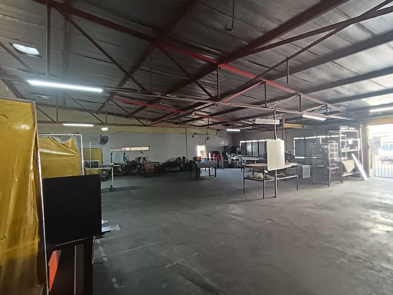 Warehouse For Sale in Umgeni Park, Durban North, KwaZulu Natal - Photo 4