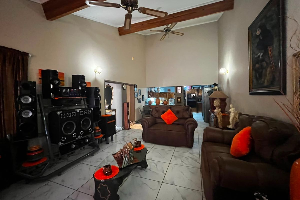 Townhouse for Sale Jacolene Complex - Photo 5